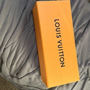 Louis Vuitton perfume gift 🎁 box